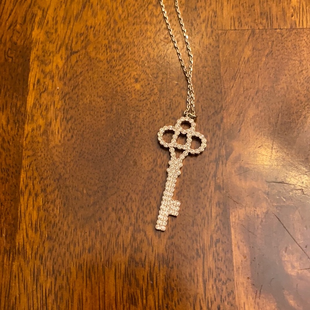Key to happiness pendant necklace
